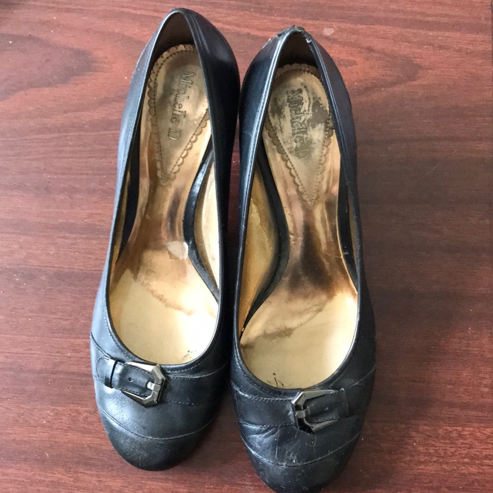 Women’s black heels with buckle